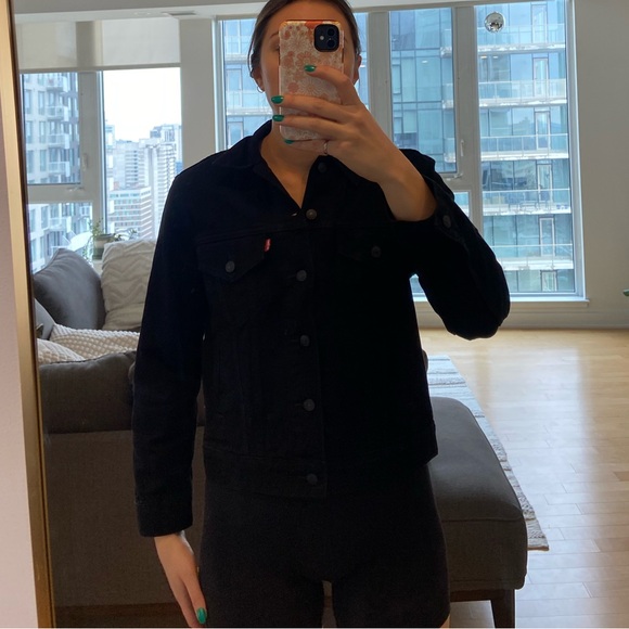 Levi’s - Black Denim Jacket - Size Small - Picture 5 of 7